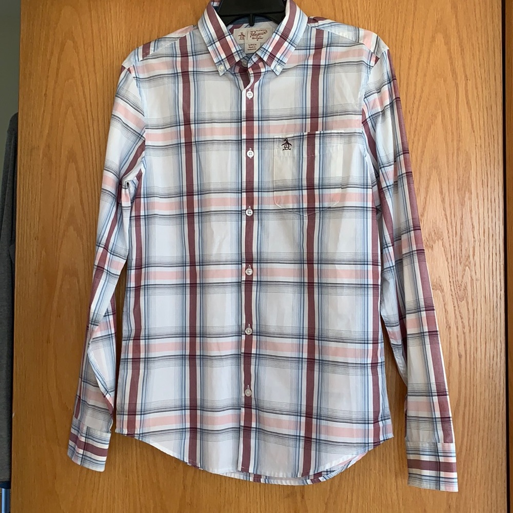 Men’s Penguin button down dress shirt.  Size S.  Heritage slim fit.